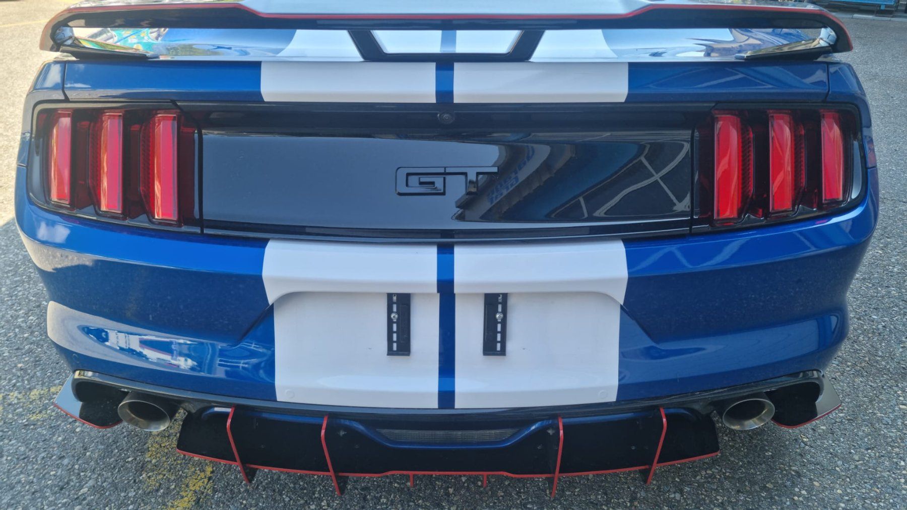 Ford Autos: Ford Mustang GT 5.0 ab MFK – Gebraucht aus Trimmis von 0004 1