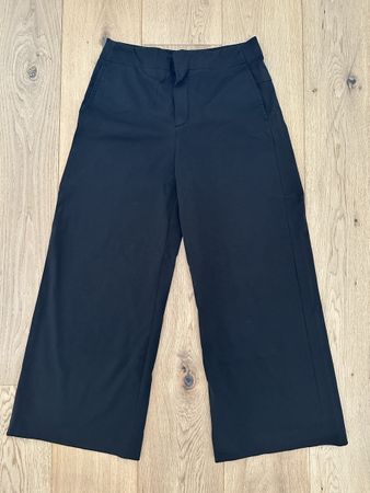 Hose Culottes DRY KORN Schwarz Grösse 36
