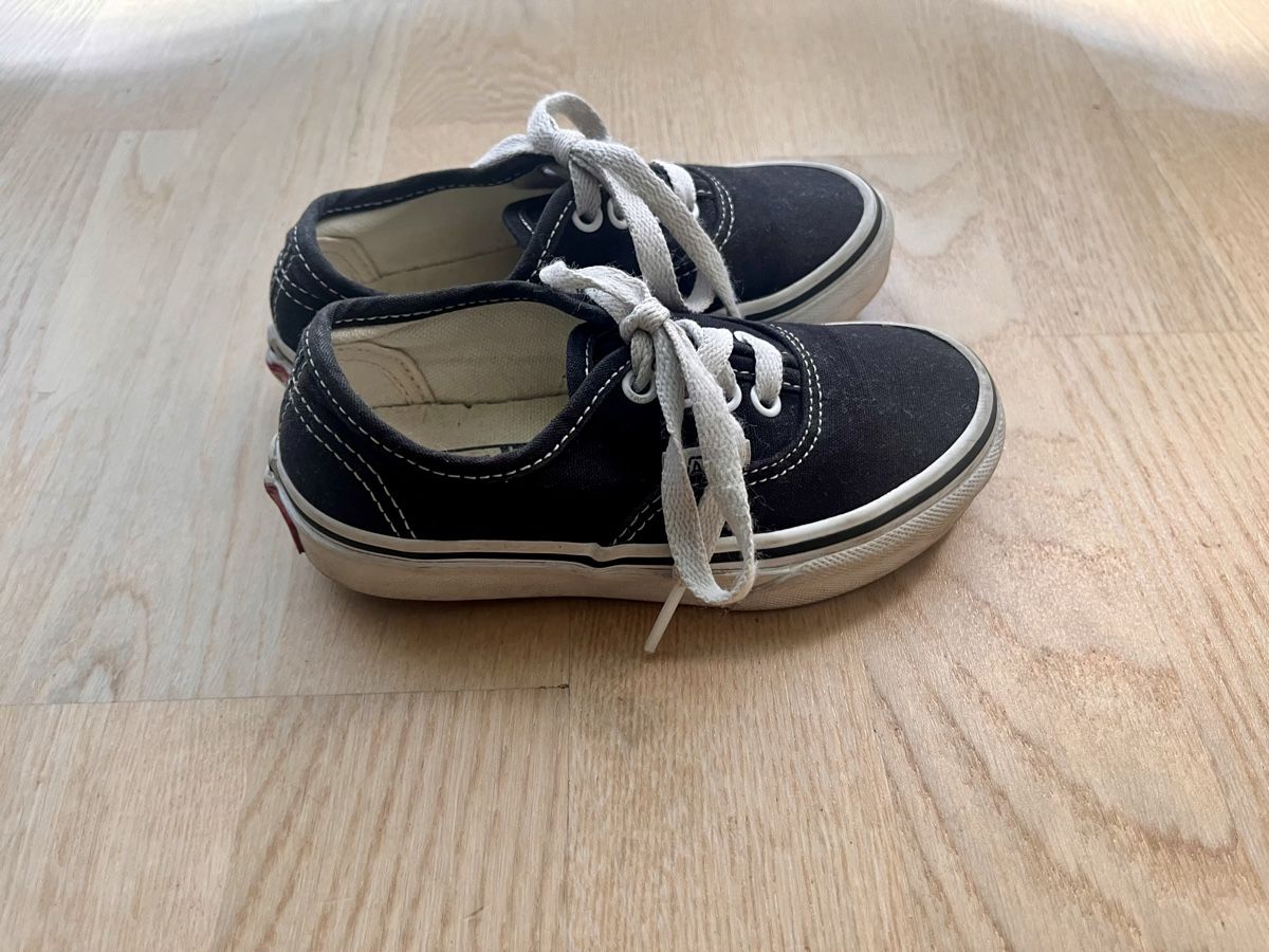 Vans Scarpe per ragazzi: Vans Turnschuhe Gr. 27 – Usato da Zürich venduto da davidihagee 2