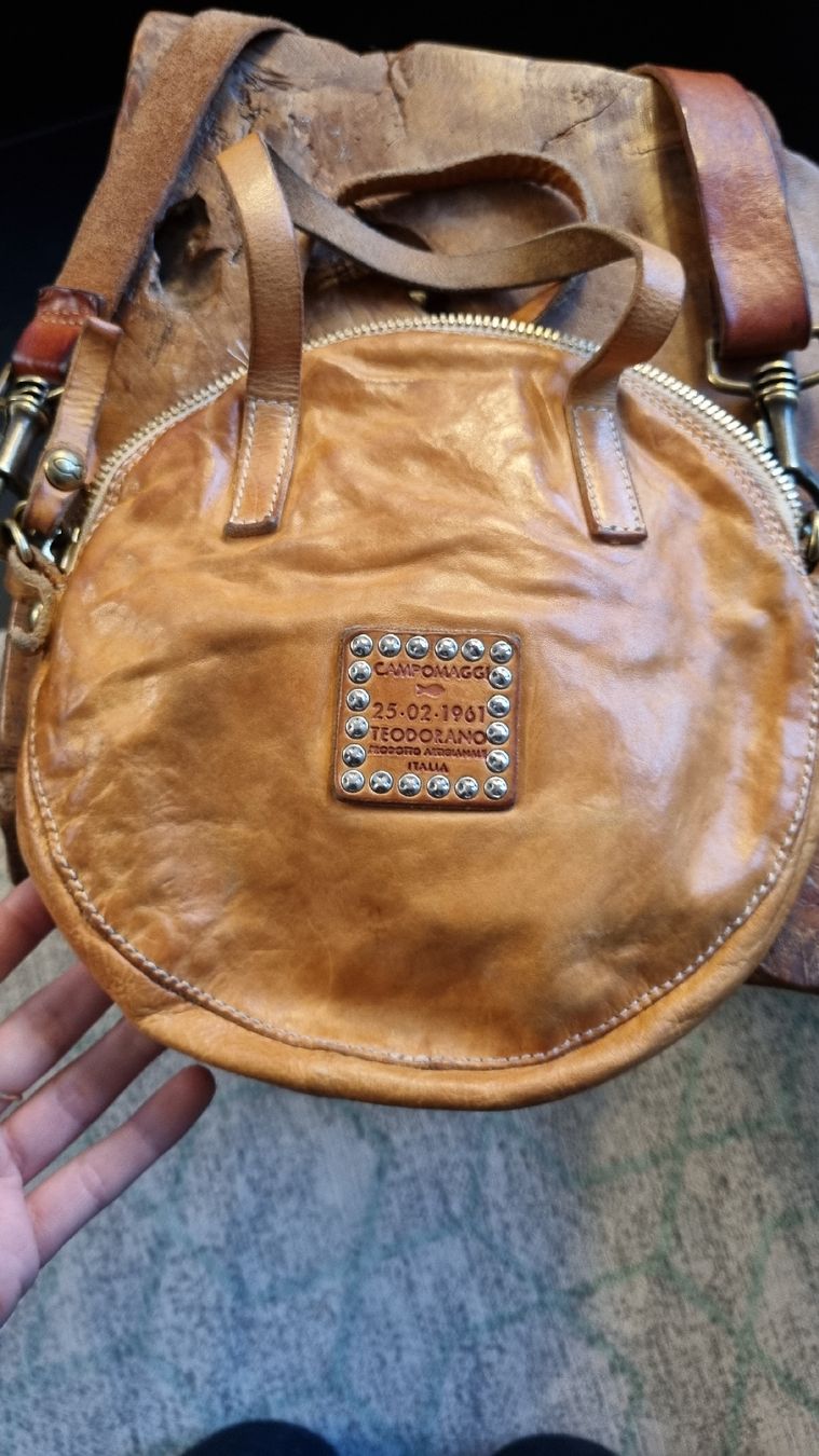 Campomaggi Borse da donna: Schöne Campomaggi Tasche rund  – Usato da Bad Zurzach venduto da Mfritzli 1