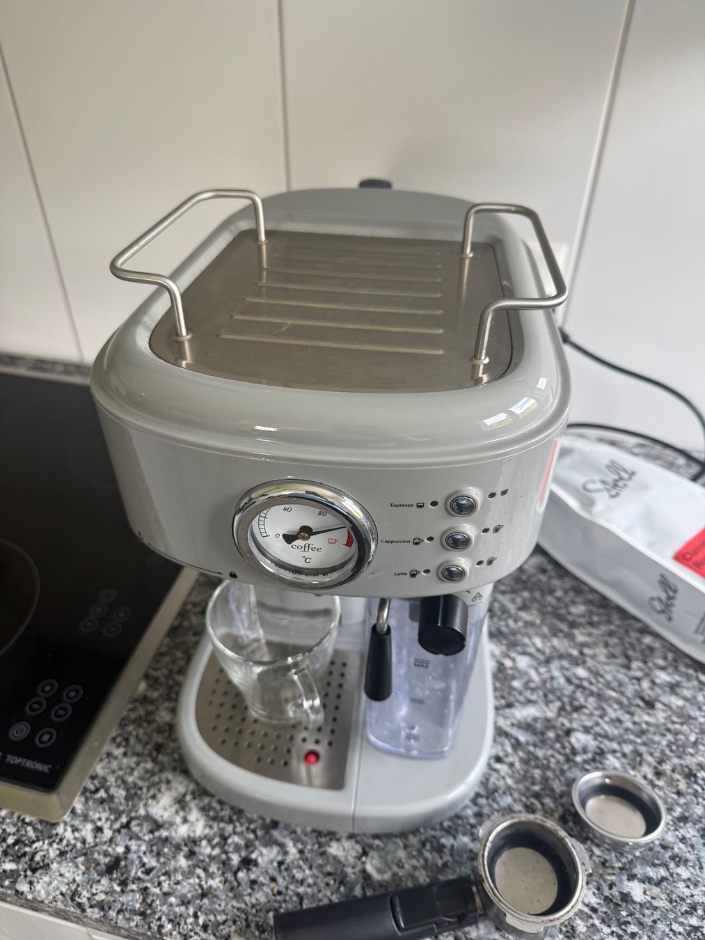 Macchine per caffè & Macchine per espresso: Swan retro styling espresso machine – Usato da Meilen venduto da wol_zzq8 1