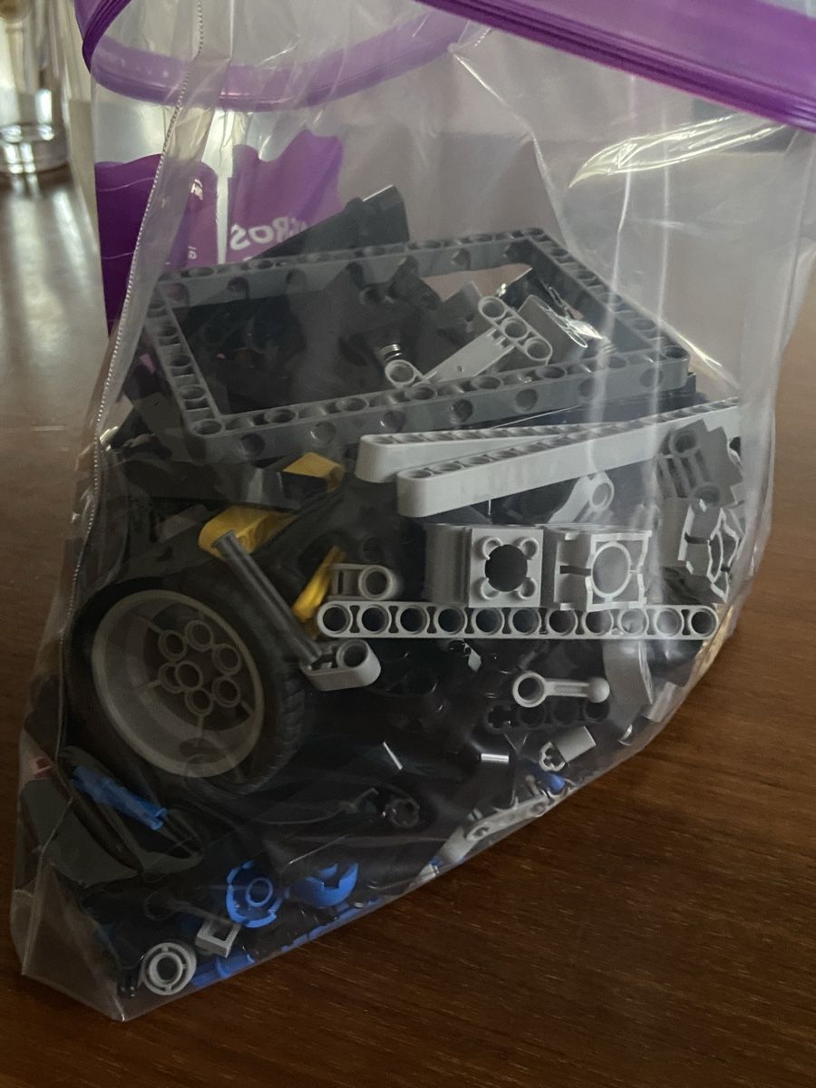 Technics Jeux de construction: Lego Technic Dom‘s Dodge Charger – D'occasion à Unterentfelden par Lavach 2