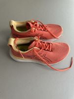 Running Shoes