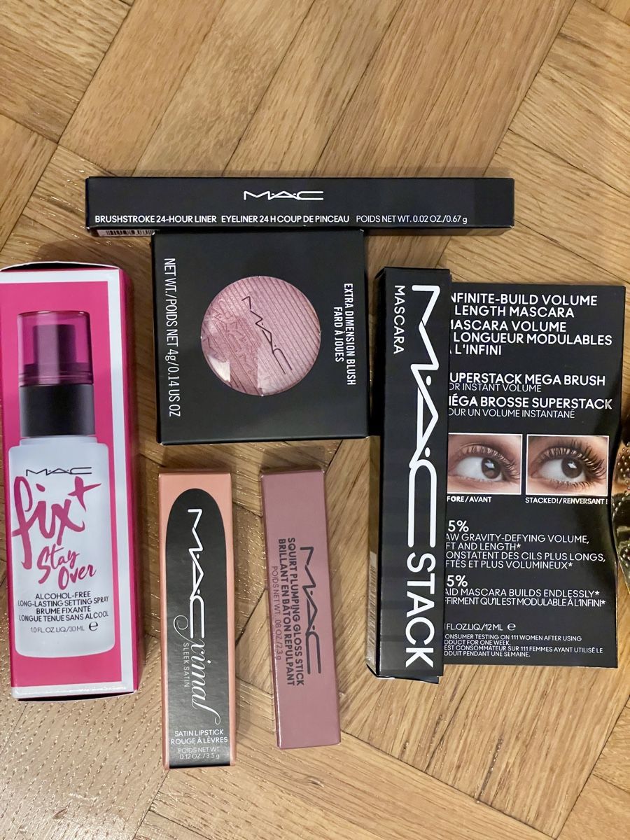 Mac Cosmetics Make-up: MAC Makeup Set with Bag - Brand New! – Neu und originalverpackt aus Genève von jul_2fzv 3