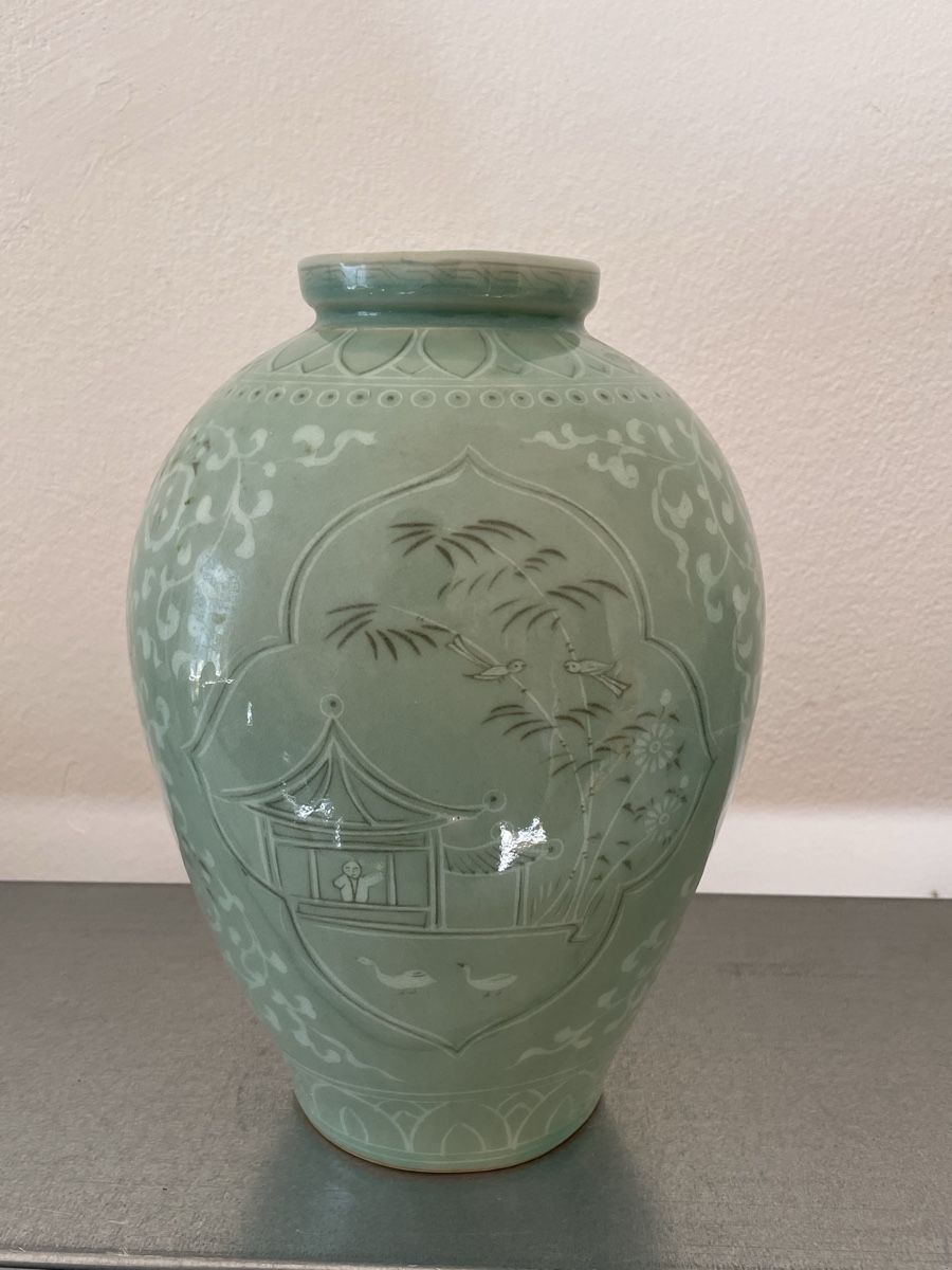 Vasi & Recipienti: maebyeong celadon Korean vase – Usato da Basel venduto da Amechan. 2
