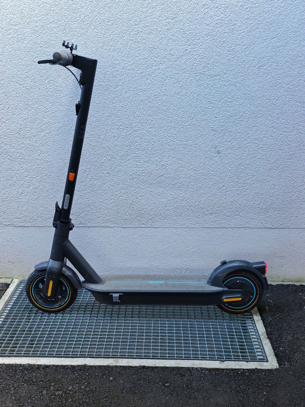 Segway Kickboard: Segway Ninebot G30D E-Scooter (ScooterHacking / Flashbar) – Usato da Matten b. Interl venduto da Techi-Store