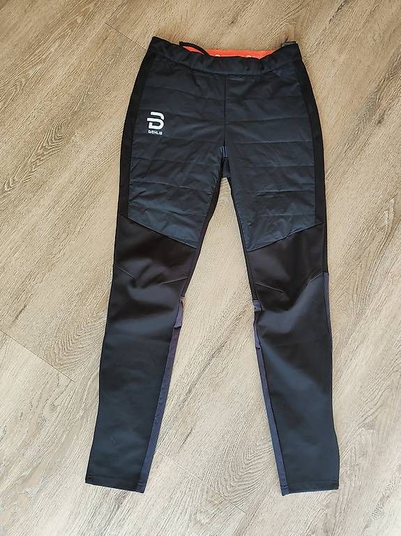 Pantaloni: Björn Daehlie Damen Langlaufhose M – Usato da Flüelen venduto da pri_7p8g 2