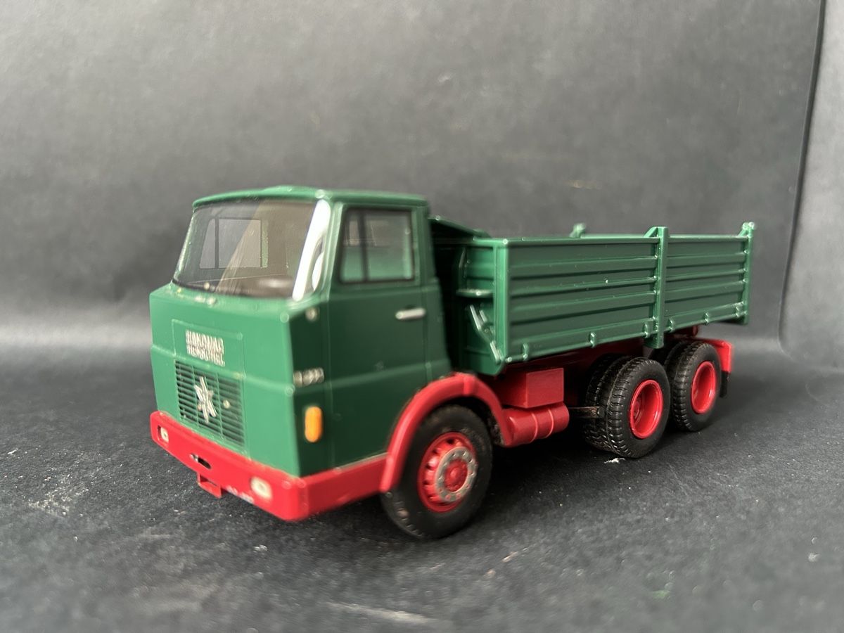 Modellbausätze & Standmodelle: Hanomag Henschel, 1:50 – Defekt aus Horw von Tigercat635