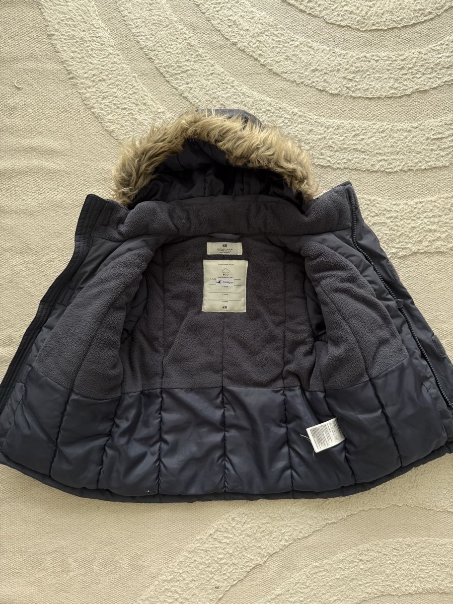 H&M Giacche & Cappotti: Winterjacke Kinder Gr.92 H&M – Usato da Niederglatt ZH venduto da Vladaa 4