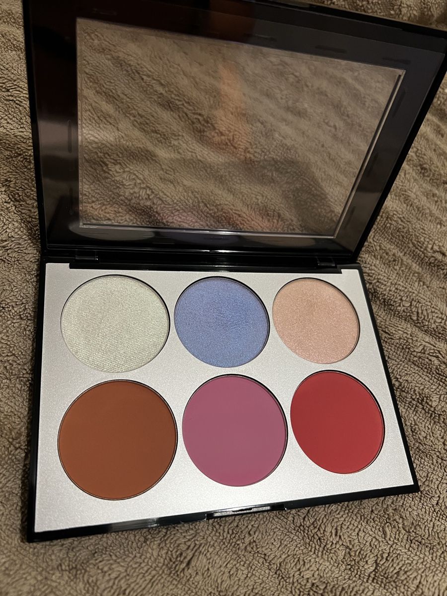 Make-up: Diverse Lidschatten Paletten  – Usato da Bülach venduto da xAngiPestana. 5