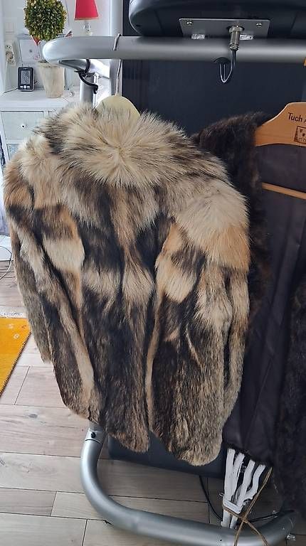 46 Nord Giacche: Echt Fell Pelz jacke gr.38je – Usato da Winterthur venduto da Parsi 2