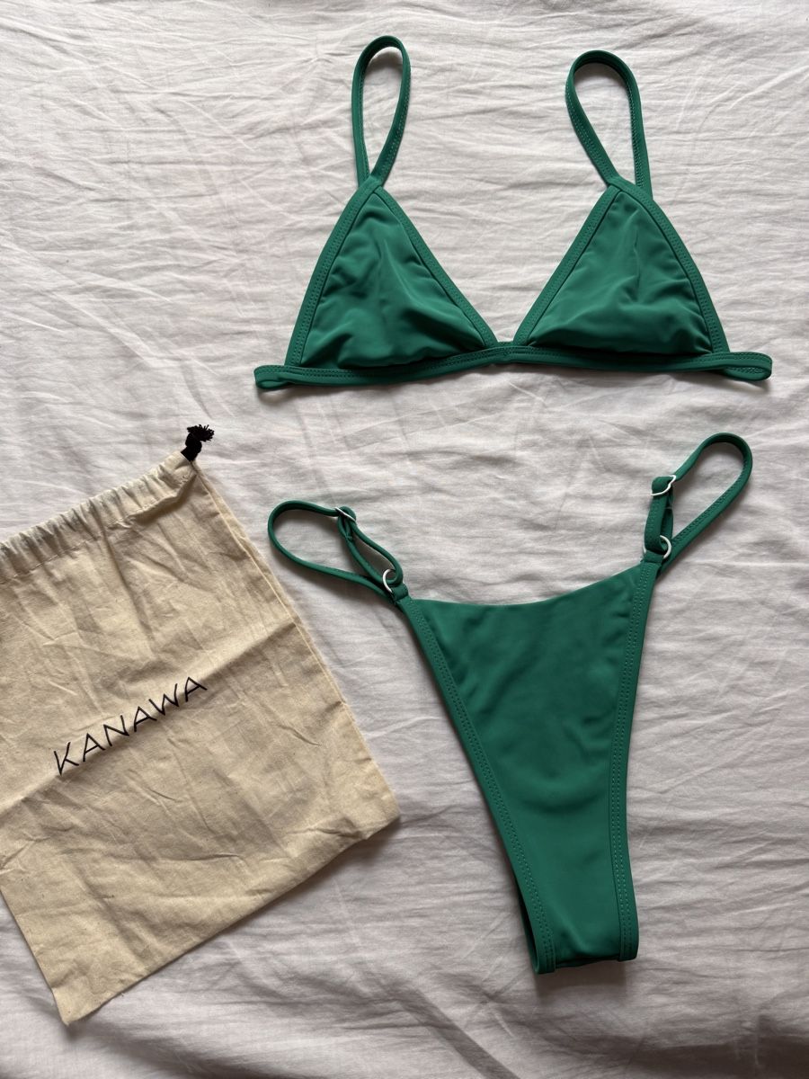 Costumi da bagno & Bikini: Bikini Kanawa – Usato da Winterthur venduto da adi_sqz