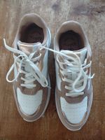 Turnschuh