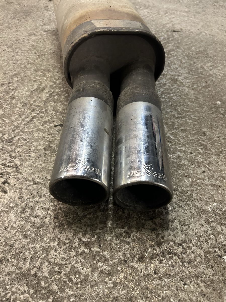 BMW Sistemi di scarico: Sportauspuff BMW E30 Remus – Usato da Endingen venduto da Zeppelin13 1