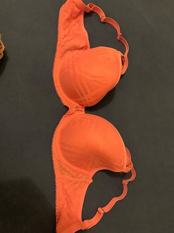 Altra biancheria intima: Freya BH 65G – Usato da St. Gallen venduto da mar_rkm7