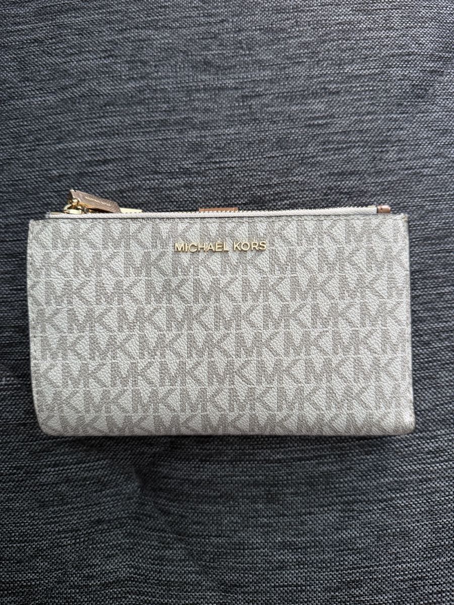 Michael Kors Portemonnaie: Michael Kors Portmonnaie – Gebraucht aus Uerikon von _Angi.