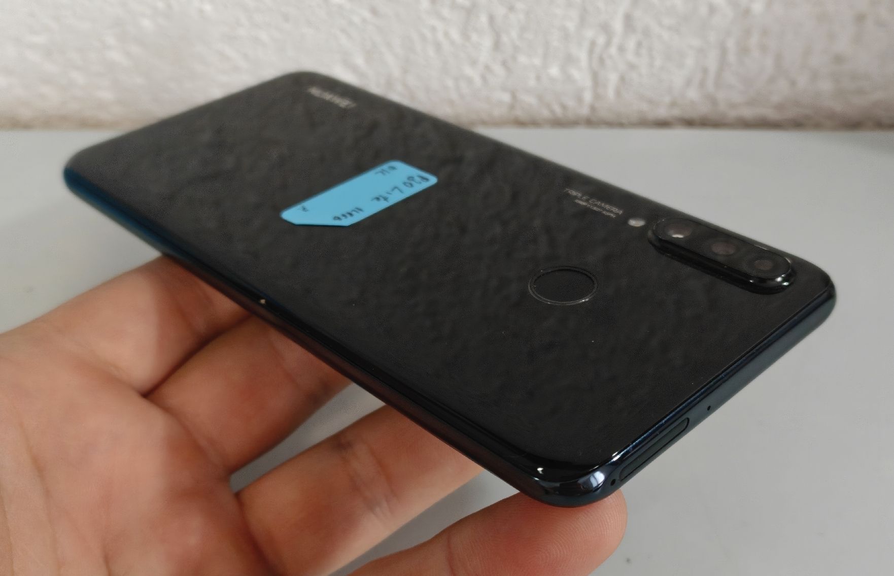 Huawei Telefoni cellulari / Smartphones: Huawei P30 lite 128GB Schwarz – Usato da Ehrendingen venduto da Rocky985 3
