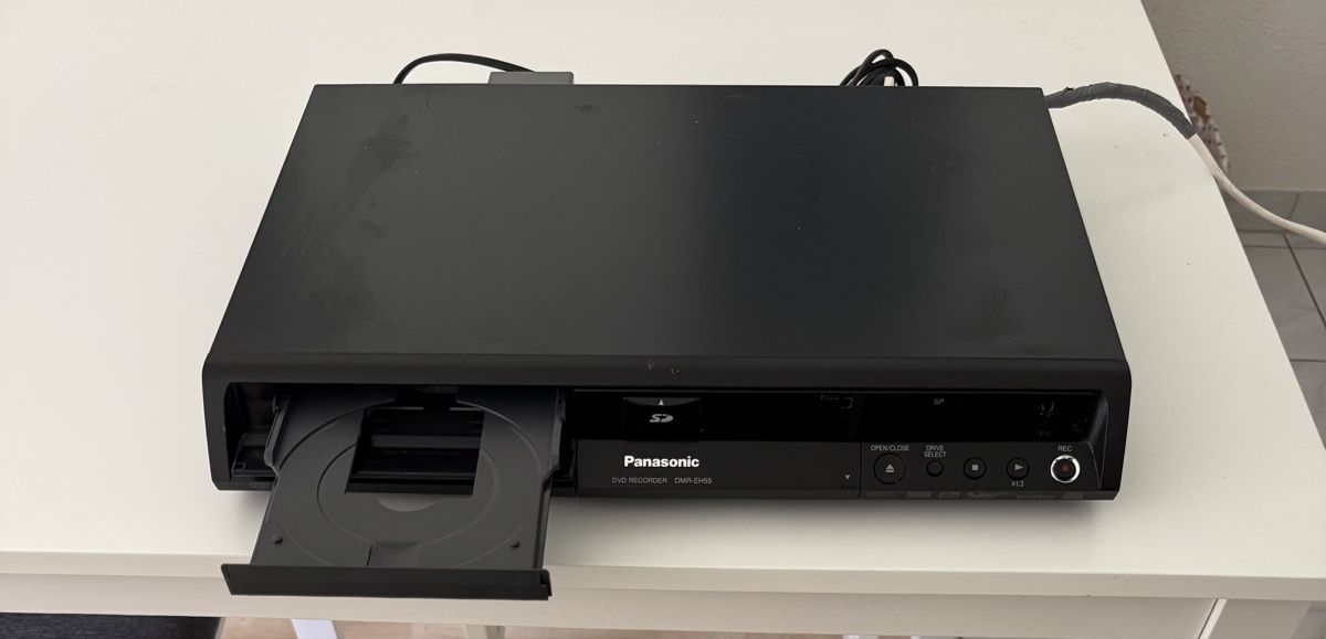 Panasonic Sistemi audio & multimediali: Zu verkaufen HDD & DVD – Usato da Altnau venduto da Gern20 1