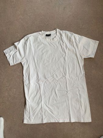 Weisses XL T-Shirt