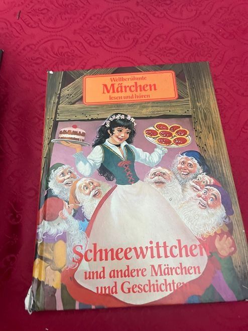 Libri: Weltberühmte Märchen Schneewittchen und andere Märchen – Usato da Bergdietikon venduto da Book-4-you_2nd
