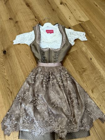 Elegantes Dirndl von Krüger, Grösse 36, Herbst-Look!