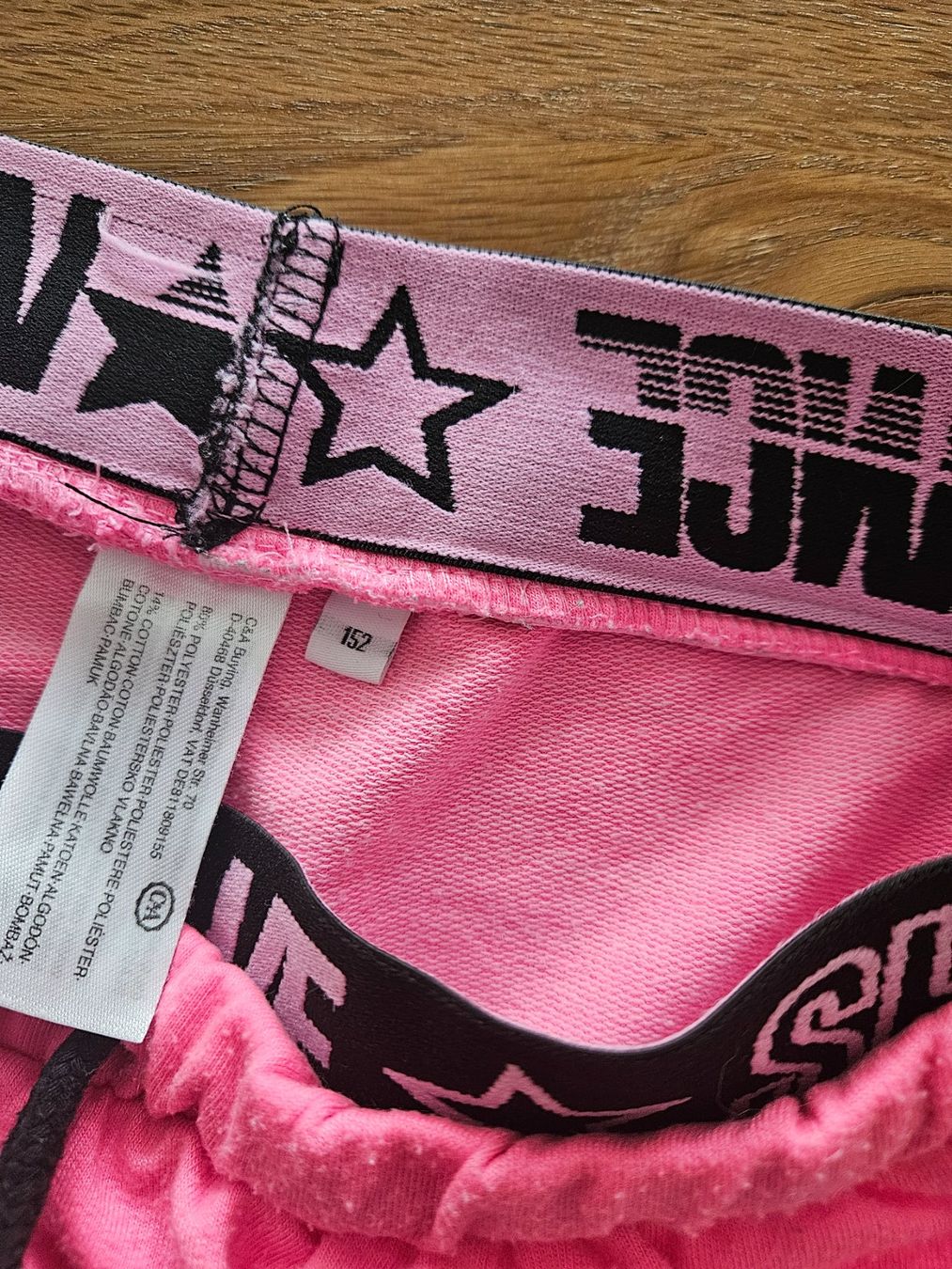 Pantaloni: Shorts Gr. 146-152 pink – Usato da Engelburg venduto da ynnoc19 1