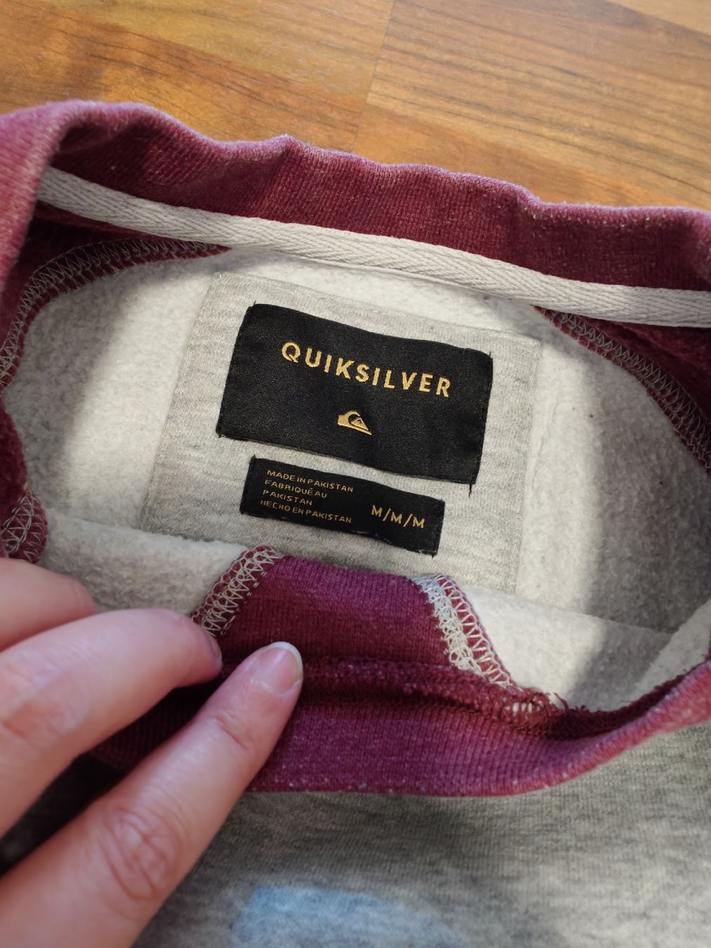 Quiksilver Pulls & Sweat-shirts: Quiksilver Pullover Gr. M – D'occasion à Steffisburg par marinzki 1