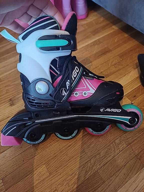 Inline-Skating & Rollschuhe: Roller taille 28-31 – Gebraucht aus Lausanne von RUBY.1990