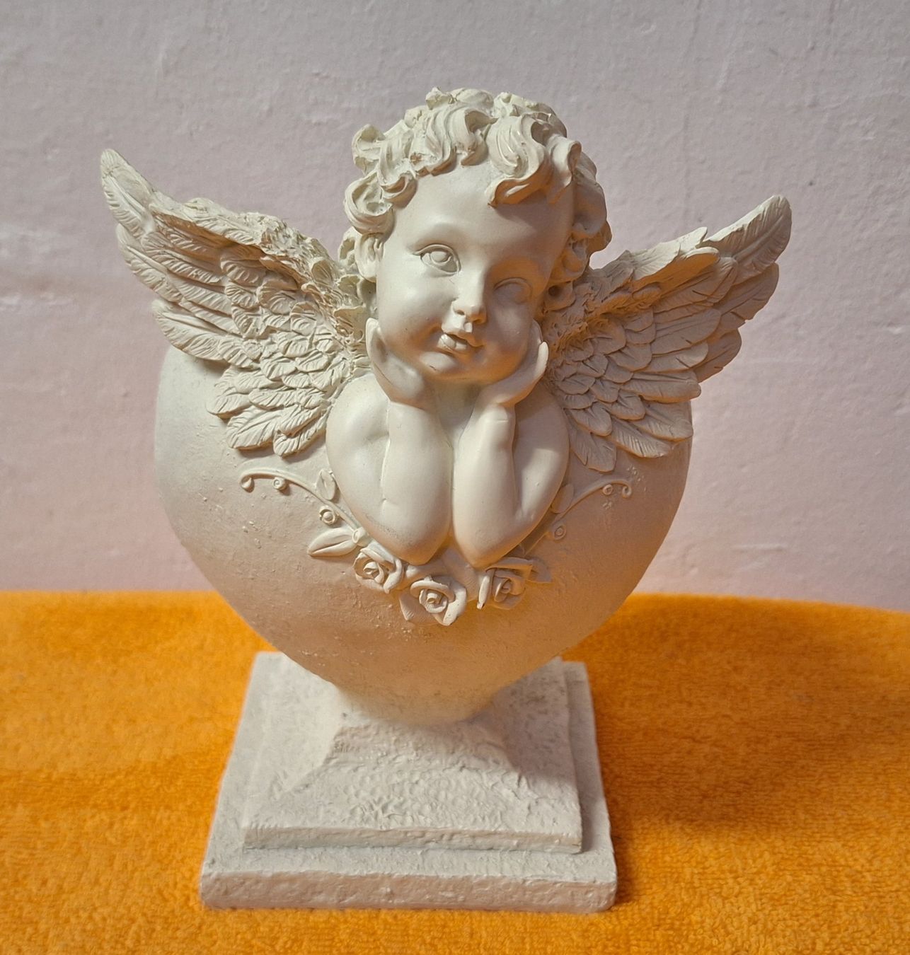 Tutte le decorazioni: Neu: Engel mit Herz - Gefäss Polyresin – Nuovo (secondo la descrizione) da Muri AG venduto da spezielle_geschenke