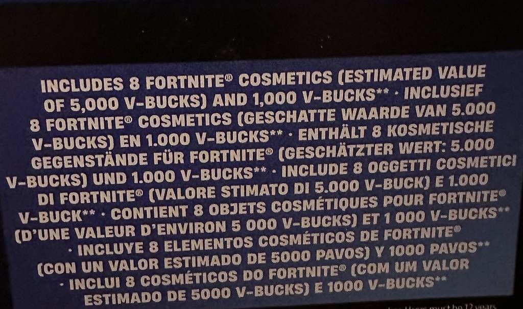 Console: PS5 SlimDisc + 2Controller + 3Games + Garantie Juni 27 – Usato da Suhr venduto da a_tec 4
