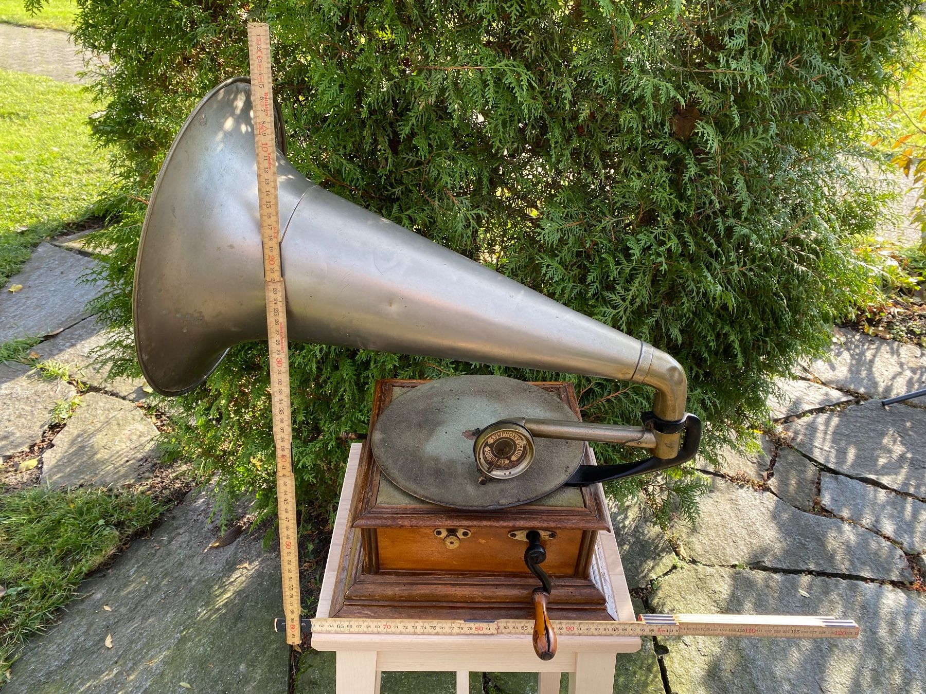 Giradischi: sehr seltenes antikes Grammophone / Phonograph – Usato da Feldbach venduto da Olive1 9