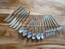 Besteckset Edelstahl  18-teilig / diverse