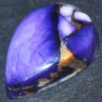 Cabochon L-2671 – Lila Kupfer Türkis Birnenform ca.14x10 mm