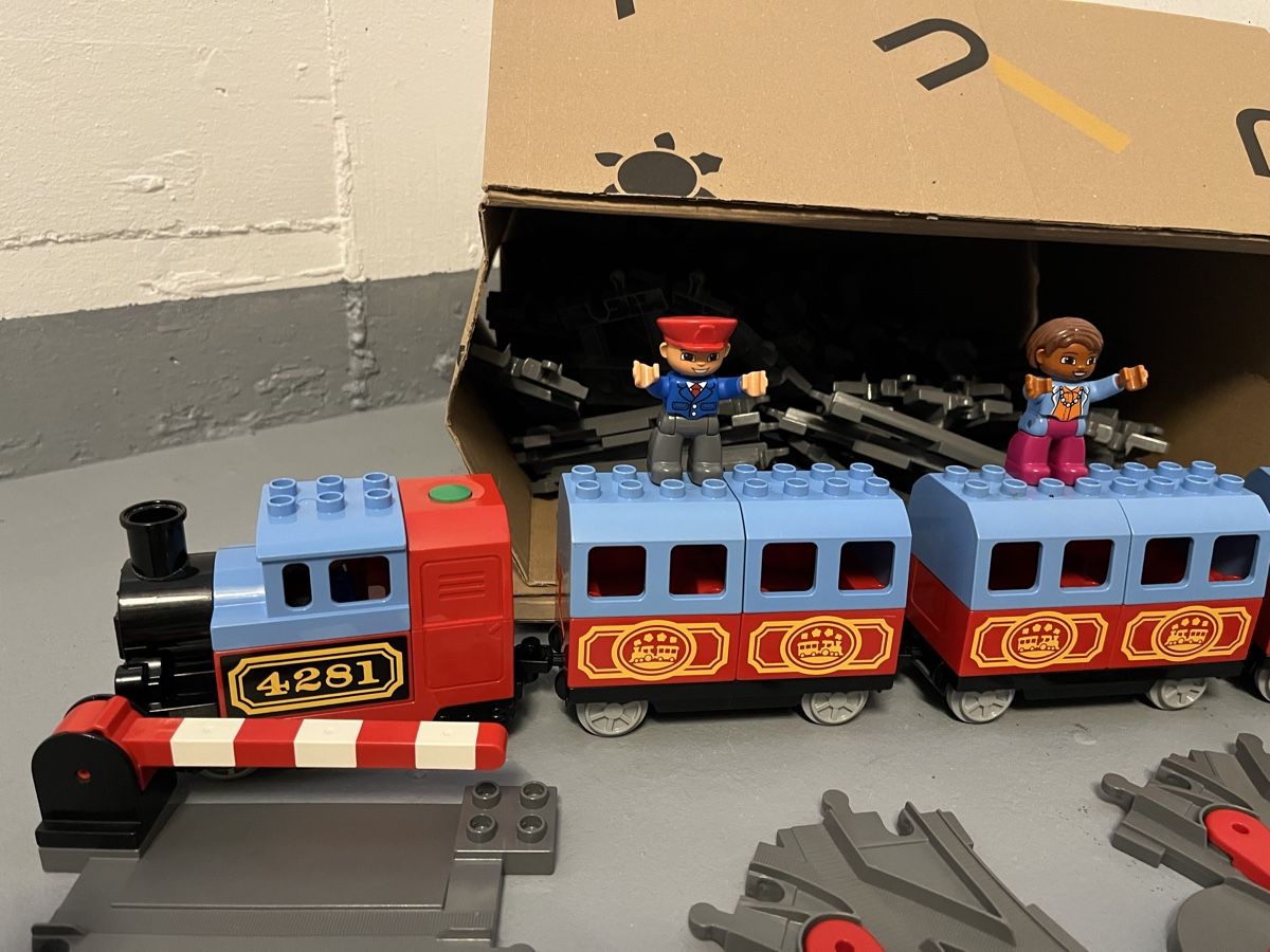 Lego Baukästen: LEGO DUPLO Zug gebraucht – Gebraucht aus Dielsdorf von smeh11 1