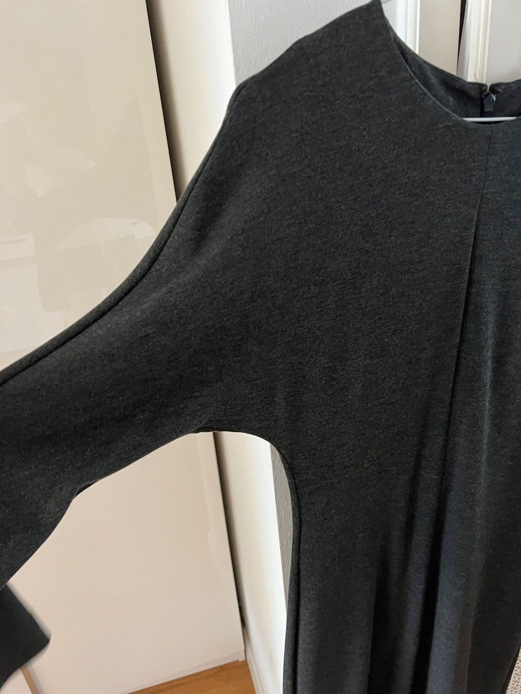 Cos Vestiti: COS Dress Kleid Freizeitkleid Gr 34 – Usato da Ebmatingen venduto da dartim 4