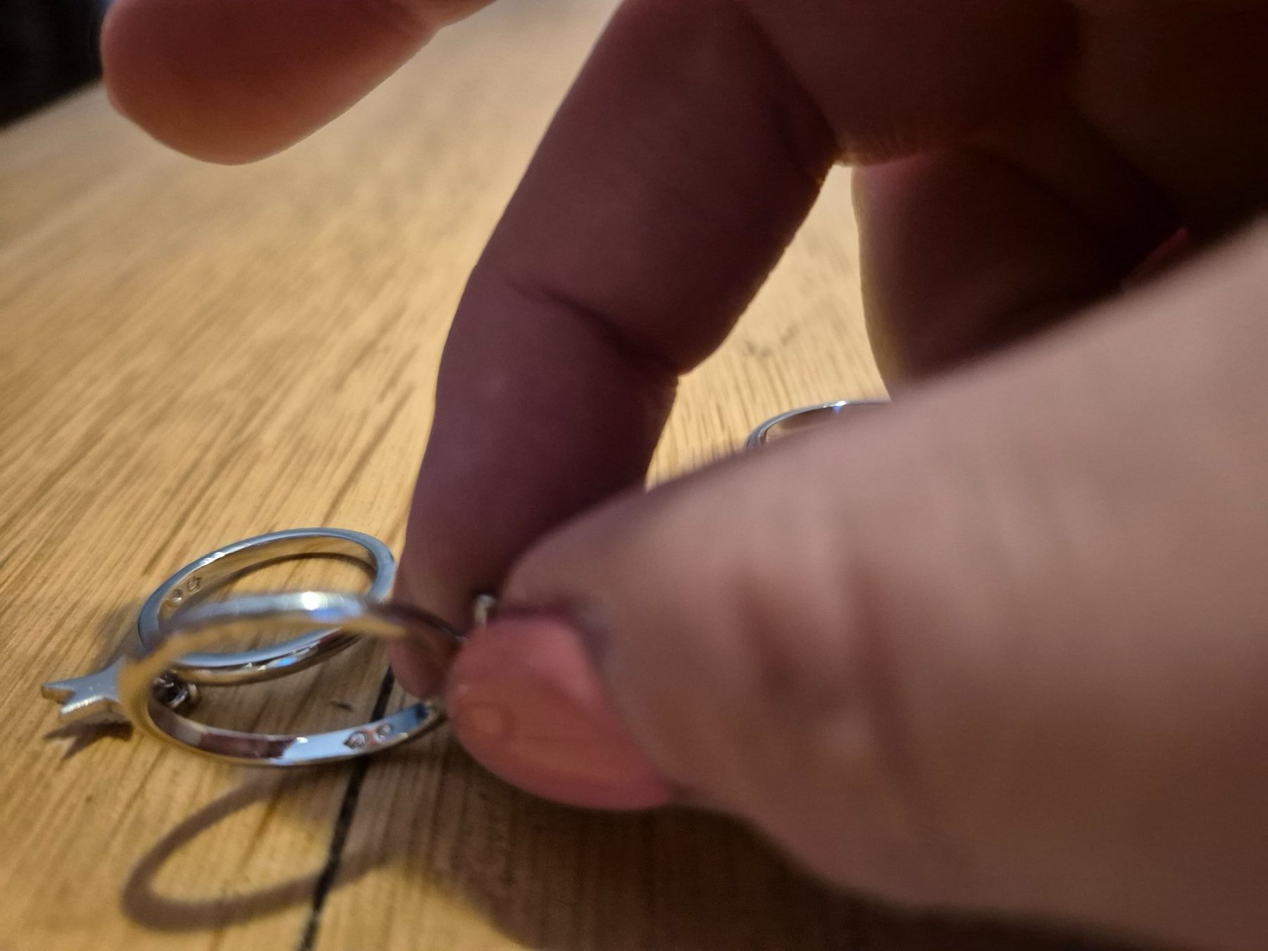 Swarovski Ringe: Swarovski Ringe 3er Set mit Sternen – Gebraucht aus Rüfenacht BE von Clarafi 3