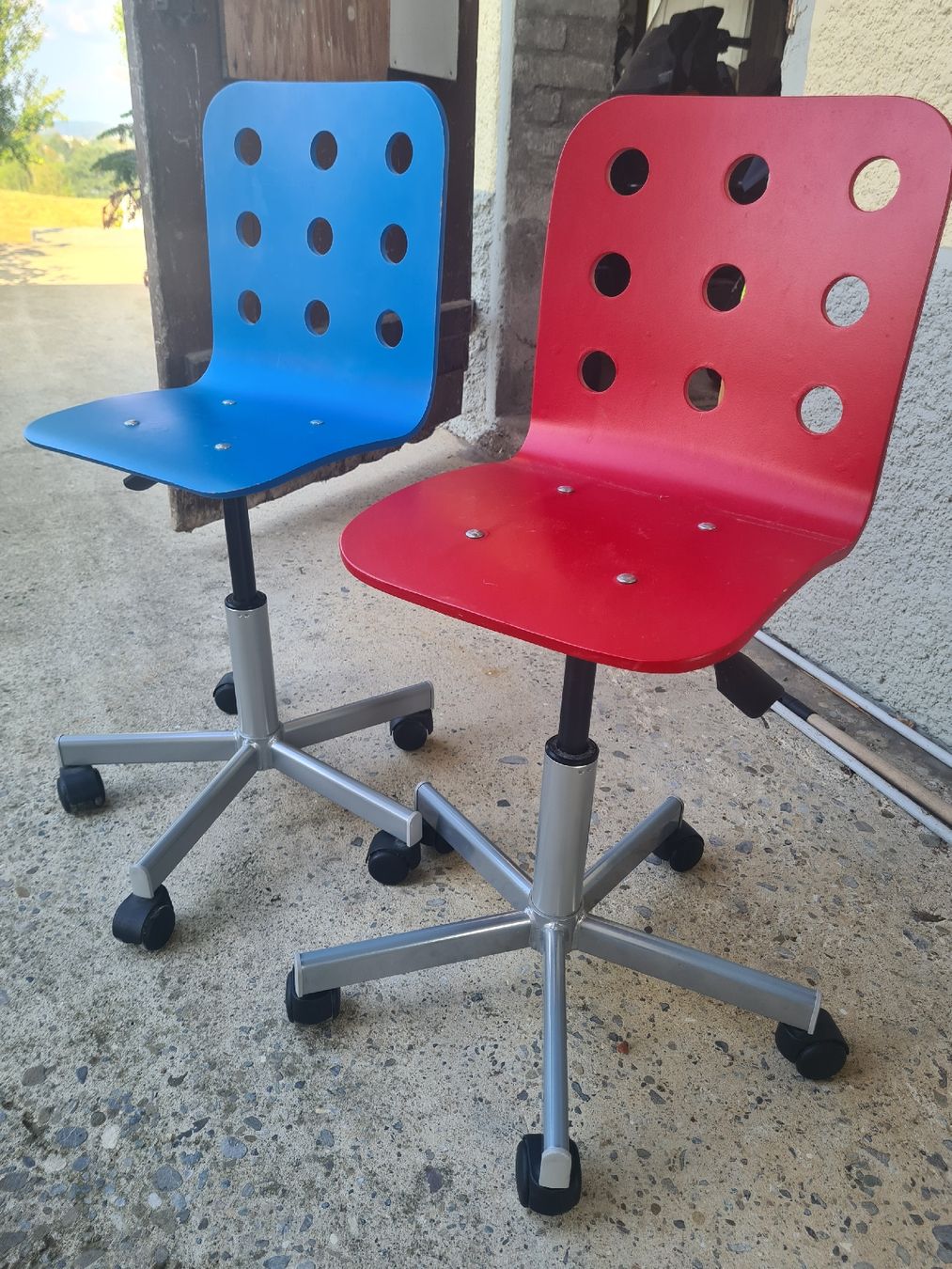 Chaises: Kinder Stuhl Büro Schüler Hocker – D'occasion à Düdingen par Boongo
