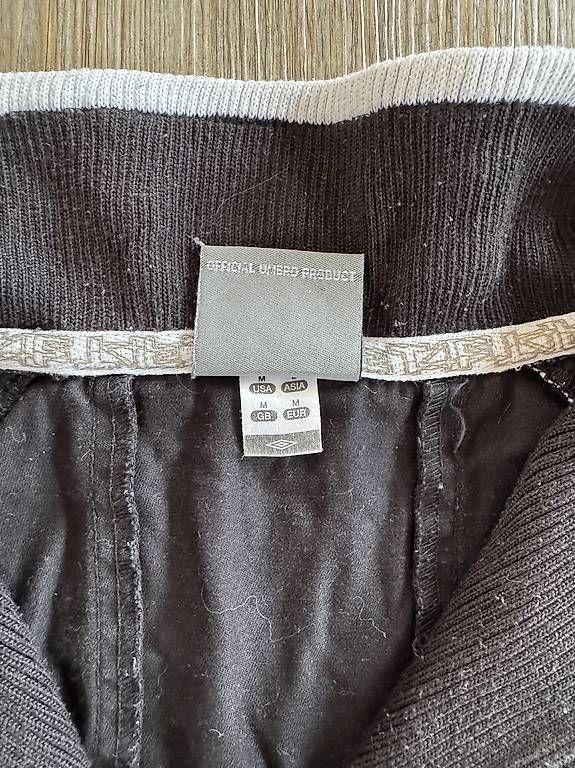 Giacche: Umbro Jacke Frühling M – Usato da Zürich venduto da tim-zh 4