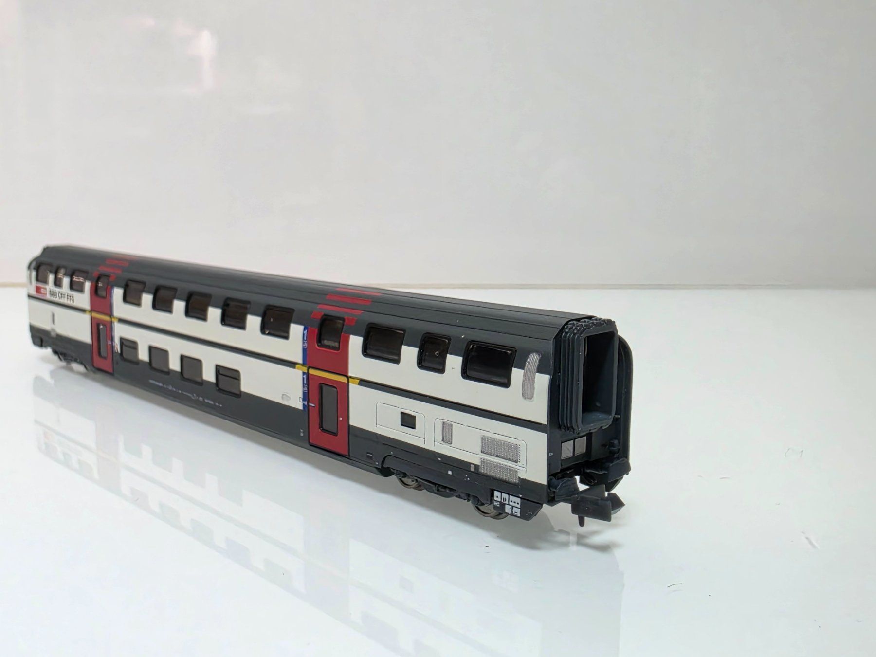 Hobbytrain Modellini di ferrovie: Hobbytrain SBB IC2000 1. Kl H25101 – Nuovo e nell'imballaggio originale da Neuenhof venduto da ludovicco 4