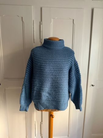 Strickpullover hellblau warm M