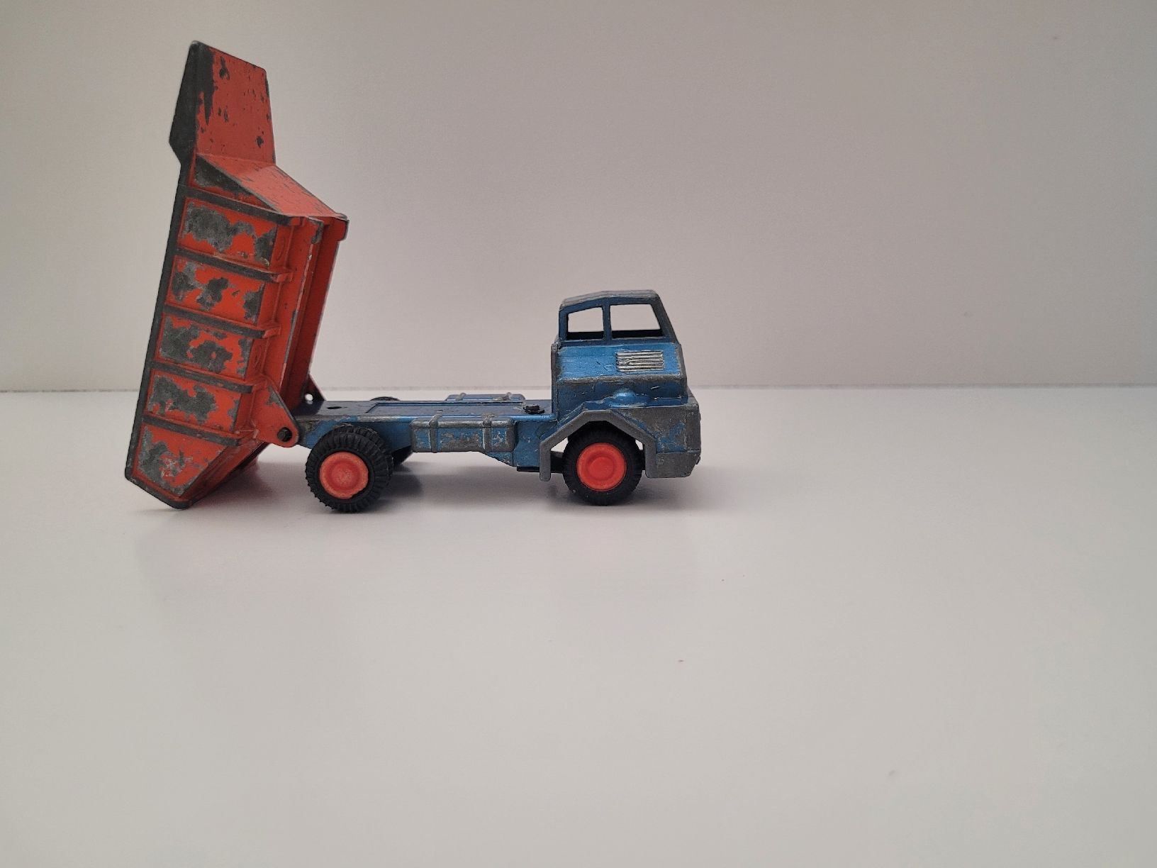 Gama Modellautos: MEILLER KIPPER (GAMA) 1/43 – Gebraucht aus Zumikon von tho_9zm8 2
