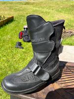 Motorradbekleidung