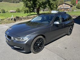 BMW 320d xDrive Touring Automat – 8-fach bereift
