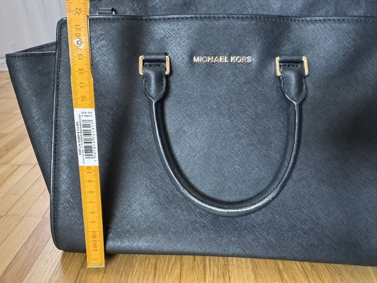 Michael Kors Taschen für Damen: Michael Kors Handtasche schwarz, Kunstleder – Gebraucht aus Oetwil am See von posagabi 1