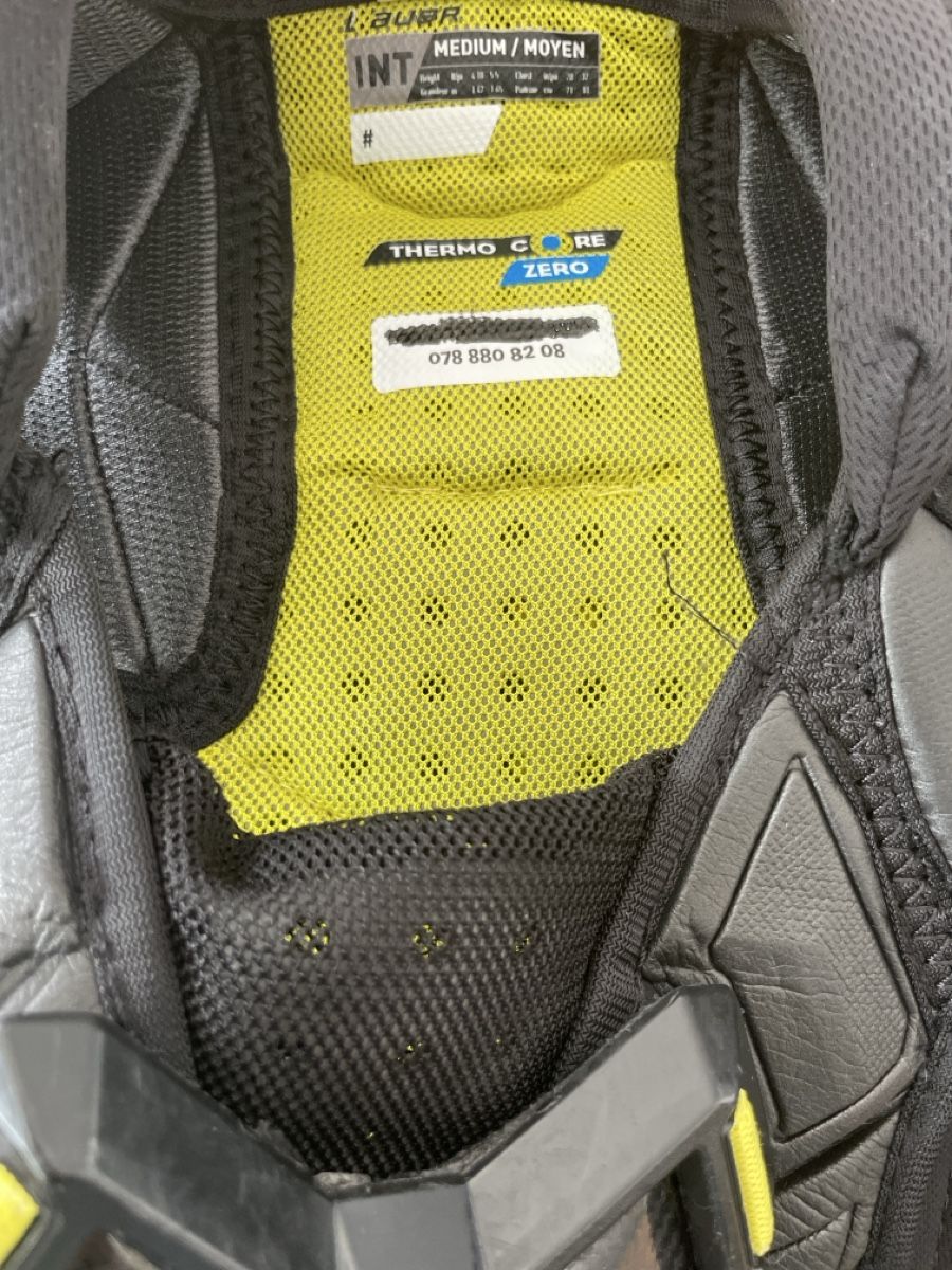 Bauer Protezioni & Imbottiture: Bauer Supreme Mach Brustschutz Eishockey Grösse M – Usato da Binz venduto da kleinerloewe28 2