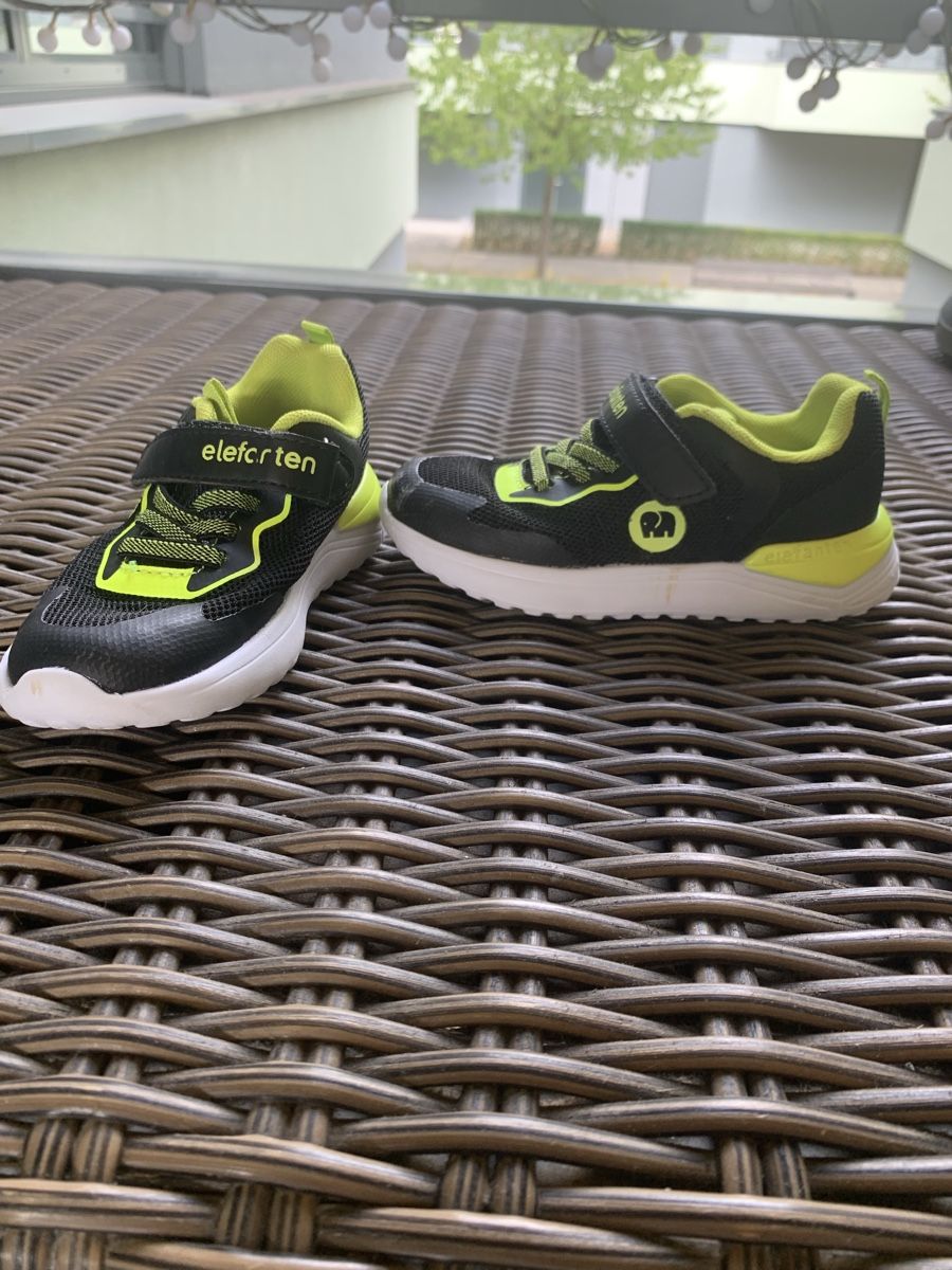 Schuhe für Jungen: Kinder Turnschuhe  – Gebraucht aus Pratteln von ser_lnf5