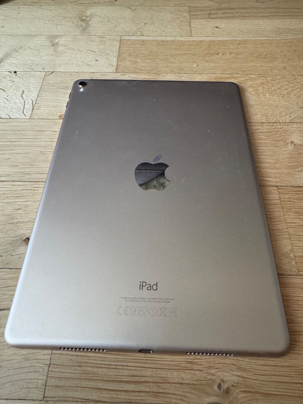 Apple Tablet PC: Apple Ipad Pro 9.7 Zoll – Usato da Bern venduto da olivat 2