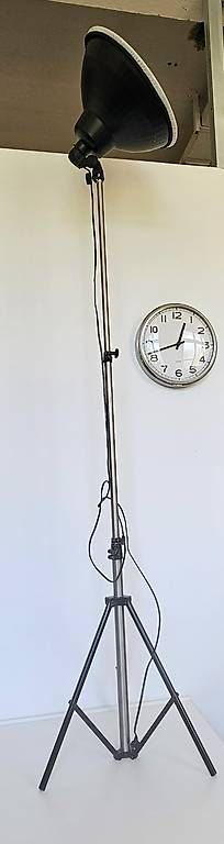 Lampade: Lampadaire tripode studio – Usato da Orges venduto da val_5556 3