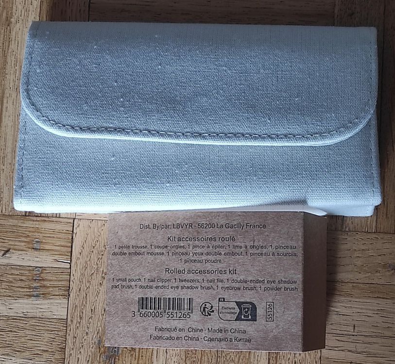 Manicure: Kit accessoires roulé d Yves Rocher – Nuovo e nell'imballaggio originale da Renens VD venduto da cla_7zv5 1
