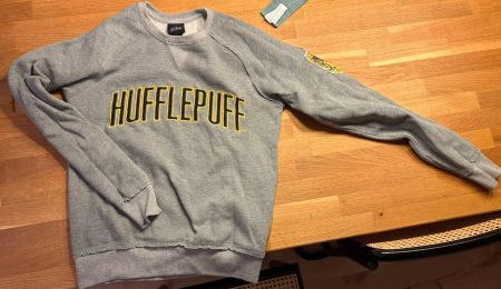 Hufflepuff Pullovergrau Grösse S